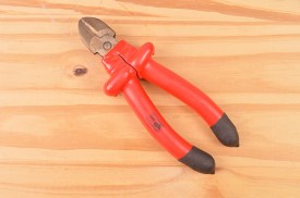 Alicate mango rojo 8 pulgadas 90273 (1).jpg